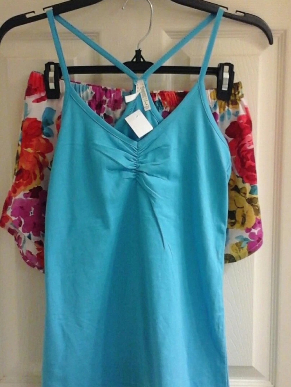 Ambiance Apparel Short Set, junior girls Size Large floral Shorts tank top NWT
